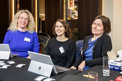 SFB/TRR102 office-team: Nicole Haak, Ann-Kristin Flieger, Beate Horn (photo: Matthias Ritzmann)